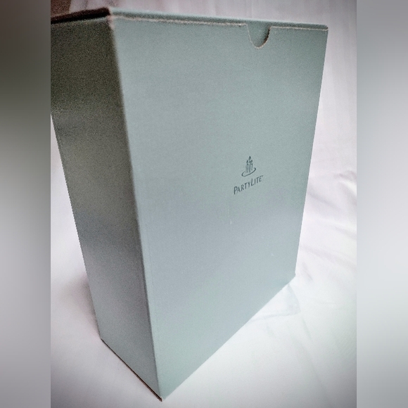 Brand New Set of THREE PartyLite P9248 Tall Frosted Stem Glass Votive Holders - Picture 4 of 10